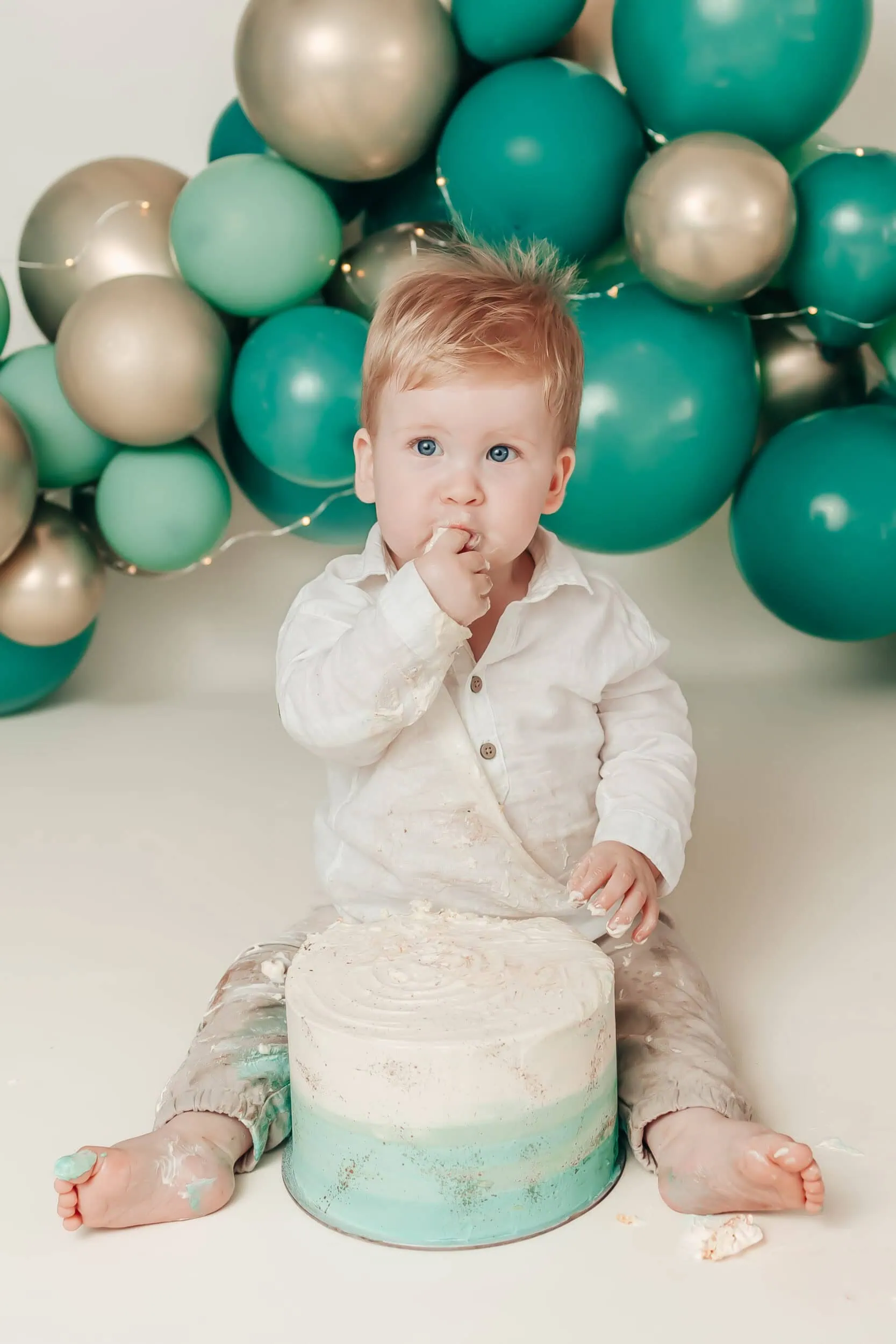 neugeborenenfotos, neubrandenburg, natürliche Babyfotos, cakesmash, baby fotos, anklam,Waren, Usedom, Uckermark, Templin, besondere Fotos Baby, babyfotografin, Babybauchfotos, Geschenk Babyparty, Shooting Babybauch Rostock, Familienbilder, Shooting Babybilder, Schwangerschaft Fotos mit Partner und Geschwister berlin, Prenzlau, Neustrelitz, Weihnachtsgeschenk, Liebevolle Bilder, Oranienburg, Neugeborenenfotoshooting, Burg Stargard, Hebamme, Gutschein Babybauchshooting, Blumenkranz Neubrandenburg, Gutschein Fotoshooting Mecklenburg Vorpommern, Gutschein zur Babyparty Babyshooting, Rügen, Babyfotograf, Geschenkidee, Geschenk zu Weihnachten, Babybauchfotoshooting, Berlin, Babybauchkleid, Newbornbilder, Geschenk Geburt, Babybauchkleider, Schwangerschaftsbilder, Familienshooting, Geschenkidee Baby, Geschenkidee Babyshooting, Smash the Cake, Berlin, Fotostudio, Tortenshooting, Rostock, Stralsund hochwertig, Cakesmashshooting, neugeborenenfotograf, Babyfotos, Bohoshooting, Boho shooting, Bohobabybauch Fotos, Schwangerschaftstotoshooting Schwangerschaftskleid, Greifswald, Schwangerschaftsfotos, Babyfotoshooting, Babybauch Fotos, Potsdam, Gutschein zur Geburt, Geschenk zur Geburt, Babyparty Neubrandenburg, fotos 1. Geburtstag, Neugeborenenbilder, Boho Baby Bilder, Babybauchbilder mit Familie